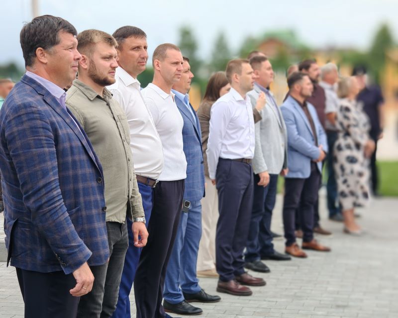 В Лебедяни после реконструкции открыли стадион "Машиностроитель"
