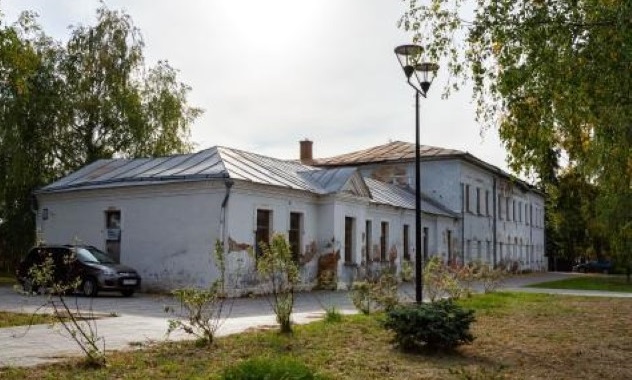 Здание присутственных мест или Тюремный замок в Лебедяни выставили на продажу